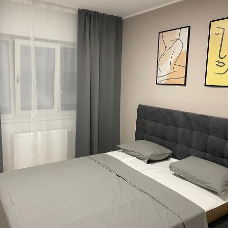 이아시 Modern Gray / Designed 아파트 외부 사진